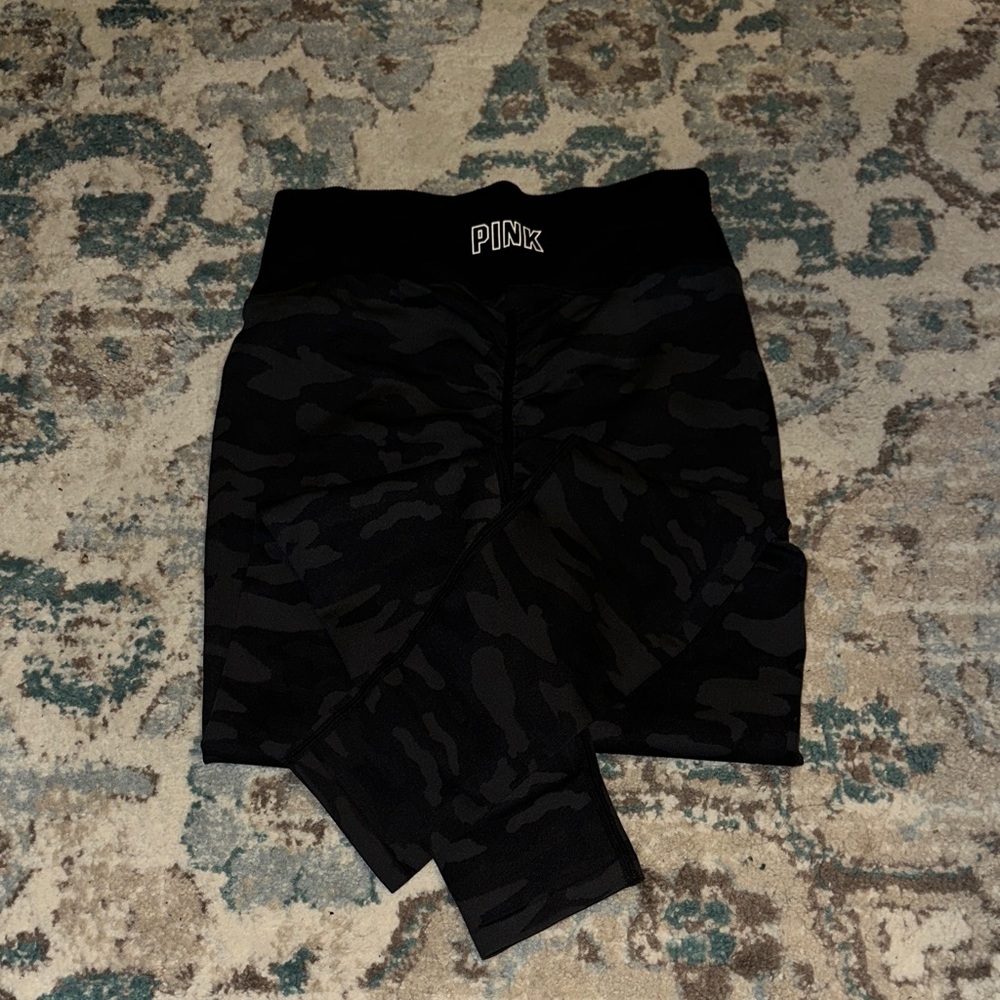 PINK Victoria's Secret Camouflage Leggings